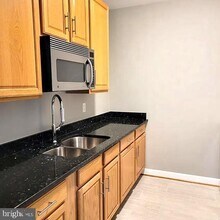 42068 Basalt Dr in Stone Ridge, VA - Building Photo - Building Photo