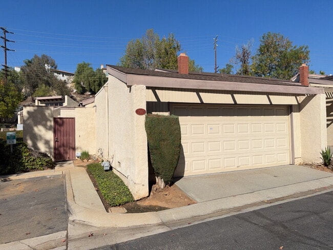 property at 797 Daffodil Dr