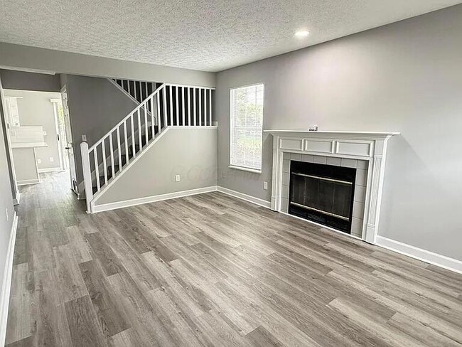 904 Charleston Way Dr in Westerville, OH - Building Photo - Building Photo