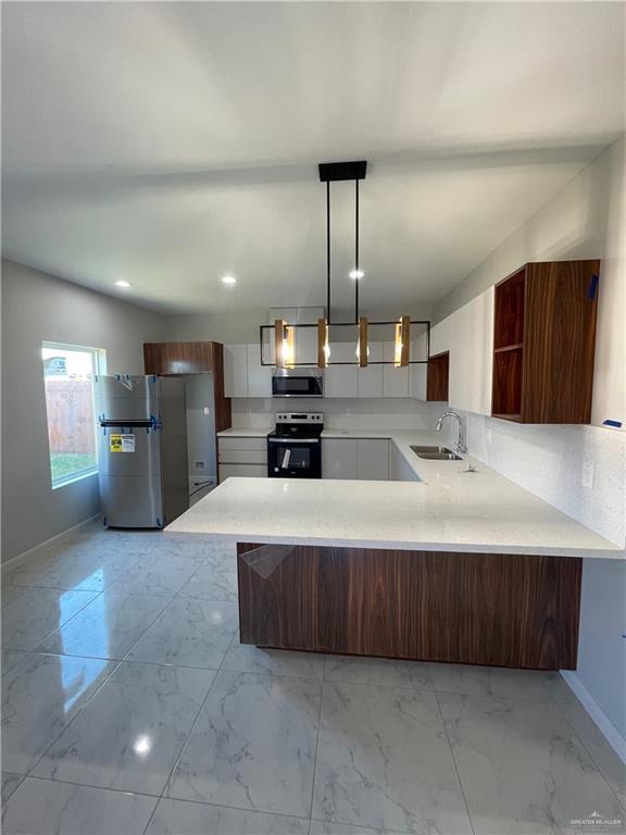 806 Hidden Hls St in Mission, TX - Building Photo - Building Photo