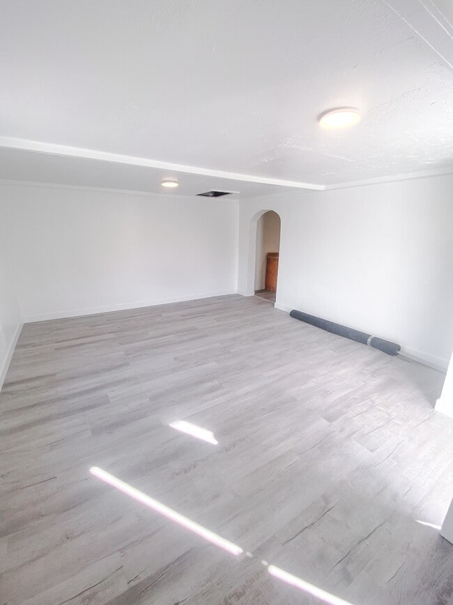 237 Elm St in Beckley, WV - Building Photo - Building Photo