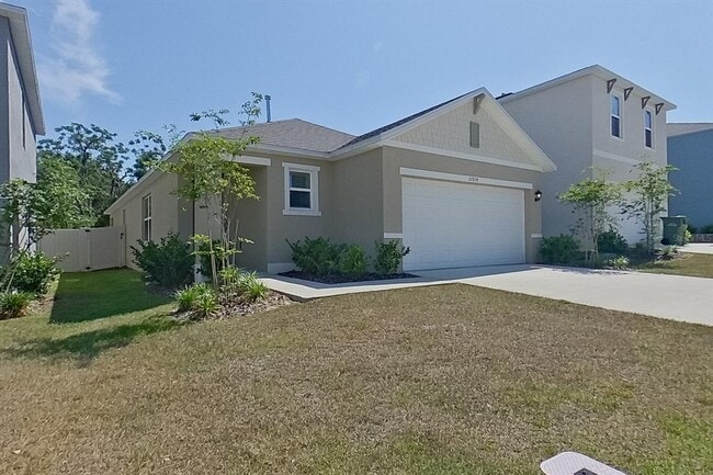 31974 Katelin Cir in Leesburg, FL - Building Photo - Building Photo