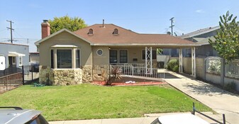 9636 S Harvard Blvd in Los Angeles, CA - Building Photo