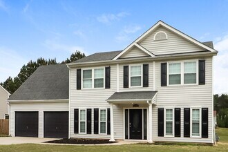 10841 Paladin Dr in Hampton, GA - Foto de edificio - Building Photo