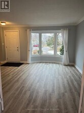 42 Oakmeadow Pl in St Catharines, ON - Building Photo - Building Photo