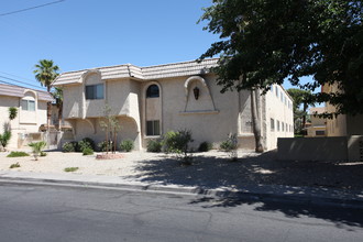 The Landing Apartments in Las Vegas, NV - Foto de edificio - Building Photo