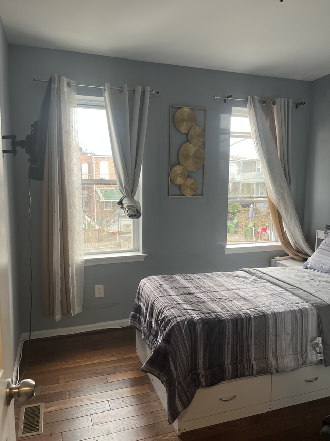 2005 Cecil Ave in Baltimore, MD - Building Photo - Building Photo