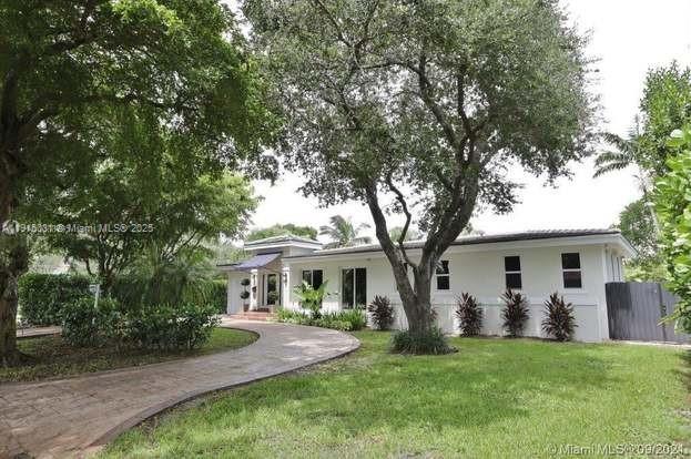 1541 Garcia Ave in Coral Gables, FL - Building Photo - Building Photo