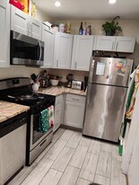 328 St Paul St, Unit 5 in Brookline, MA - Building Photo