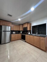 30021 SW 160th Ave in Homestead, FL - Building Photo