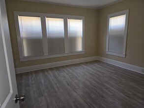 2302 St Charles St in Jackson, MS - Building Photo - Building Photo