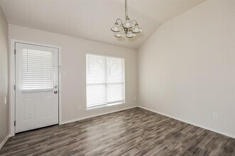 204 Meadowbrooke Dr in Cedar Hill, TX - Building Photo - Building Photo