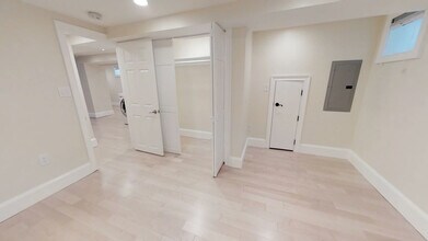 15 Orchard St, Unit 1 in Cambridge, MA - Foto de edificio - Building Photo