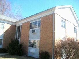 13 Bissell St in Providence, RI - Building Photo