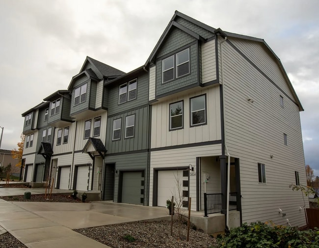 property at 5856 SE 18th St