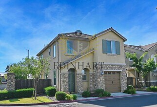3368 Monterosa Ln in Clovis, CA - Building Photo - Building Photo