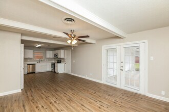 3556 Wosley Dr in Fort Worth, TX - Foto de edificio - Building Photo