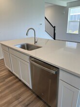 337 Red Oak Cir in Volo, IL - Building Photo - Building Photo