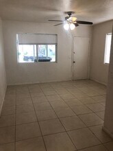 1724 Rodman St, Unit A in Hollywood, FL - Foto de edificio - Building Photo