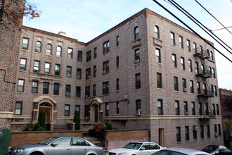 273 E 239th St in Bronx, NY - Building Photo - Building Photo