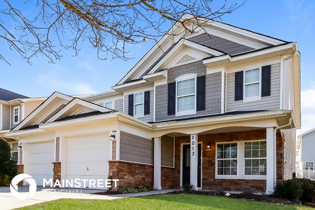 2013 Double Cedar Dr in Charlotte, NC - Building Photo - Building Photo