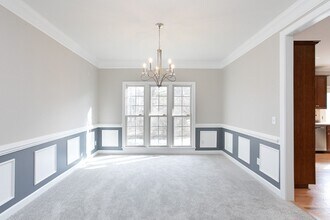 413 Dairy Farm Dr in Hillsborough, NC - Building Photo - Building Photo