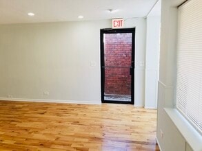 4642 N Francisco Ave in Chicago, IL - Building Photo - Building Photo