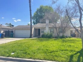 4594 Gardena Dr in Riverside, CA - Building Photo