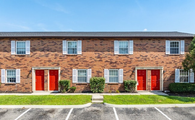 Promotion Extended Through March 31st, 2026 in Columbus, OH - Foto de edificio - Building Photo