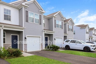 66 Arlotta St in Glassboro, NJ - Building Photo - Building Photo