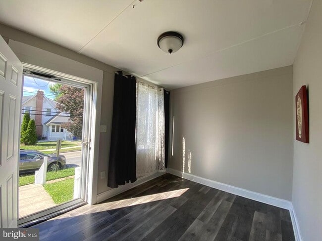 property at 746 16th Ave