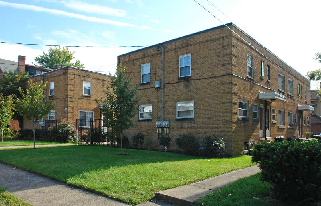 1517-1519 Lee St in Charleston, WV - Building Photo