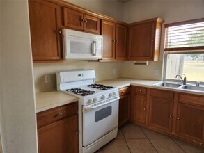 15427 Lucky Star Dr in Houston, TX - Building Photo - Building Photo