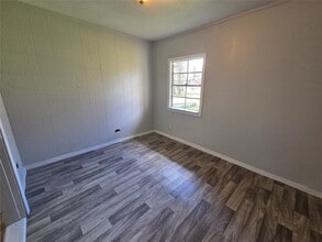 23675 E Heritage Oaks Dr in Porter, TX - Building Photo - Building Photo