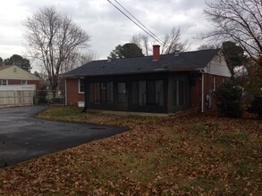 706 Erich Rd in Richmond, VA - Building Photo - Building Photo