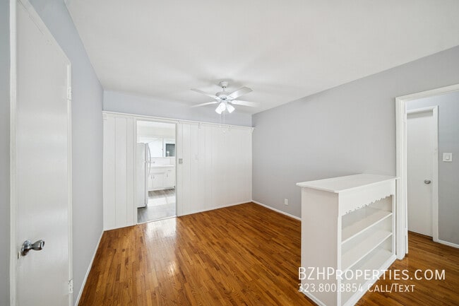 5307 Vantage Ave in Los Angeles, CA - Building Photo - Building Photo