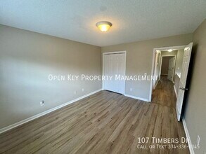 107 Timbers Dr in Dothan, AL - Building Photo - Building Photo
