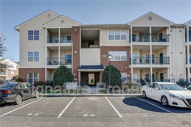 830 Brassie Ln in Glen Allen, VA - Building Photo - Building Photo