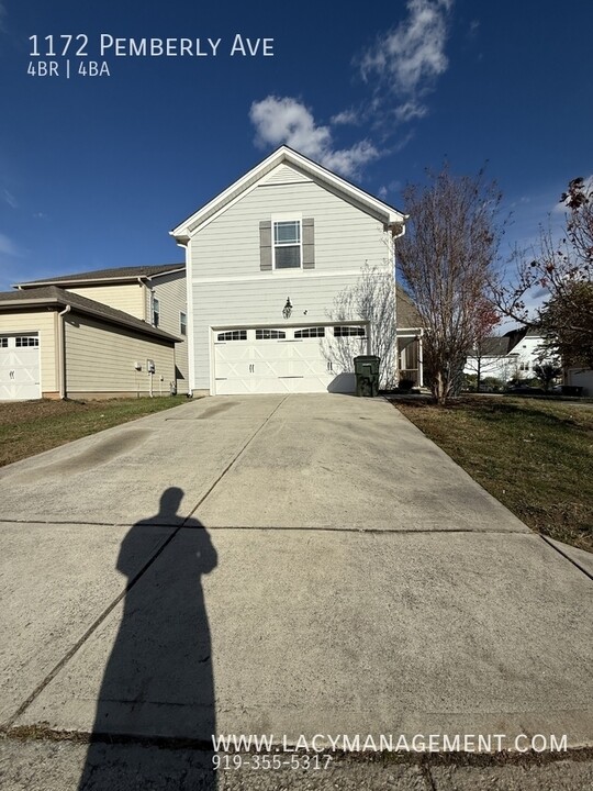 1172 Pemberly Ave in Morrisville, NC - Building Photo