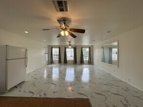 4416 Englewood Rd in Venice, FL - Building Photo - Building Photo