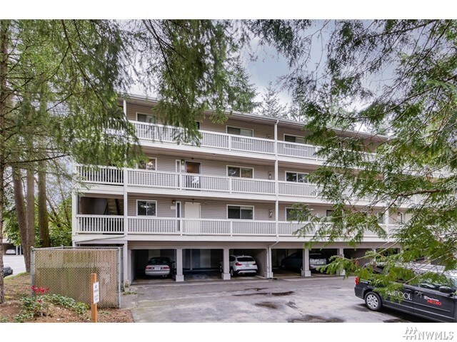 14527 NE 40th St, Unit G101 in Bellevue, WA - Building Photo - Building Photo