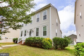 407 Apricot St in Stafford, VA - Building Photo - Building Photo