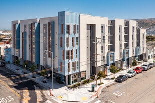 Casala in San Francisco, CA - Building Photo