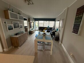 3250 NE 28th St, Unit LeCercle By The Beach#212 in Fort Lauderdale, FL - Building Photo - Building Photo