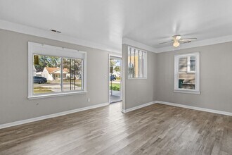 28445 Donnelly St in Garden City, MI - Building Photo - Building Photo