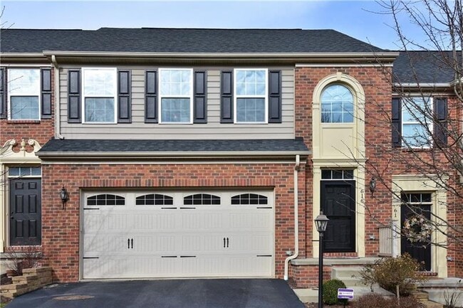 property at 616 Edison Dr