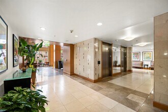 3505 Sage Rd in Houston, TX - Building Photo - Building Photo