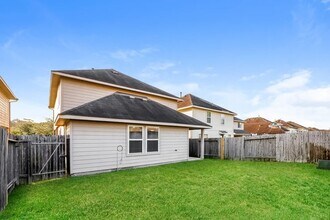 13427 Ella View Lane in Houston, TX - Building Photo - Building Photo