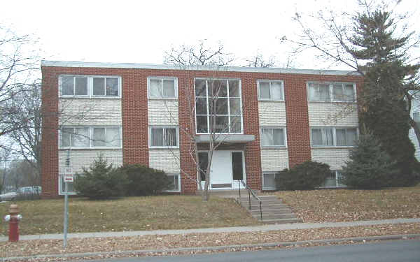 3350 42nd Ave S in Minneapolis, MN - Building Photo - Building Photo