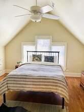 61 6th Ave, Unit 3 in La Grange, IL - Building Photo - Building Photo